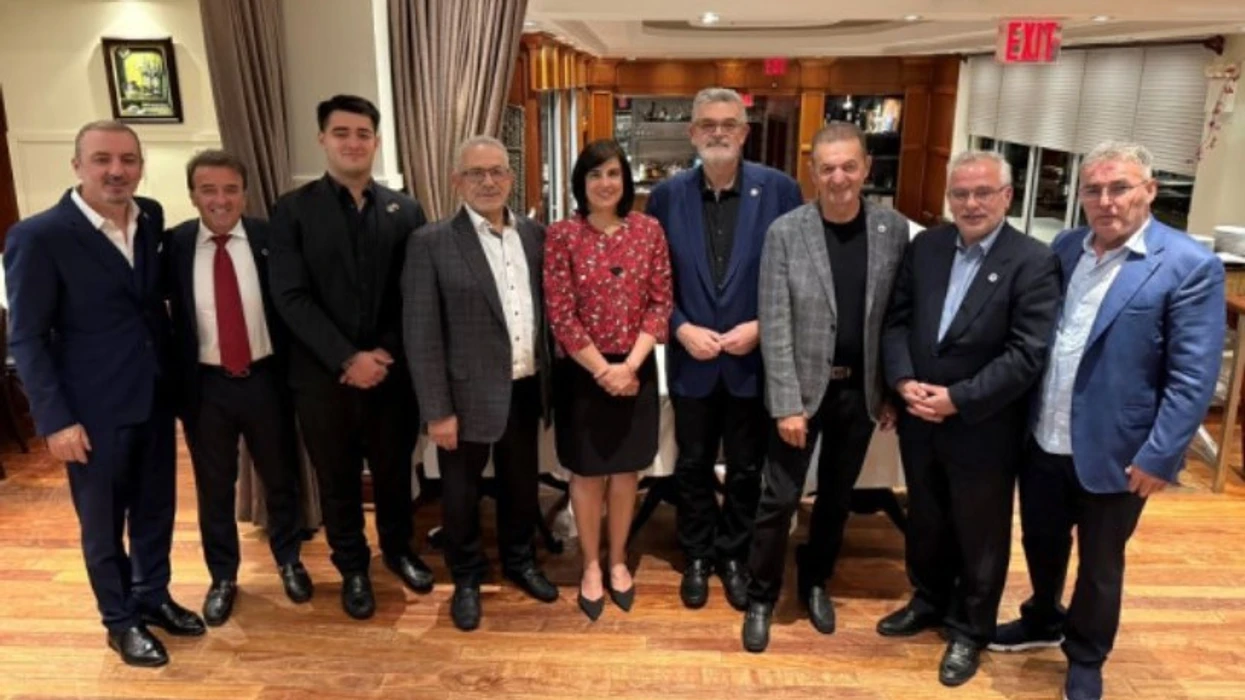 ne-uashington-diskutohet-njohja-e-kosoves-nga-greqia-aarc-zhvillon-takim-me-kongresisten-malliotakis
