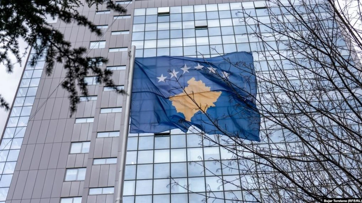 duhet një partner i fortë”: Ndërkombëtarët kërkojn