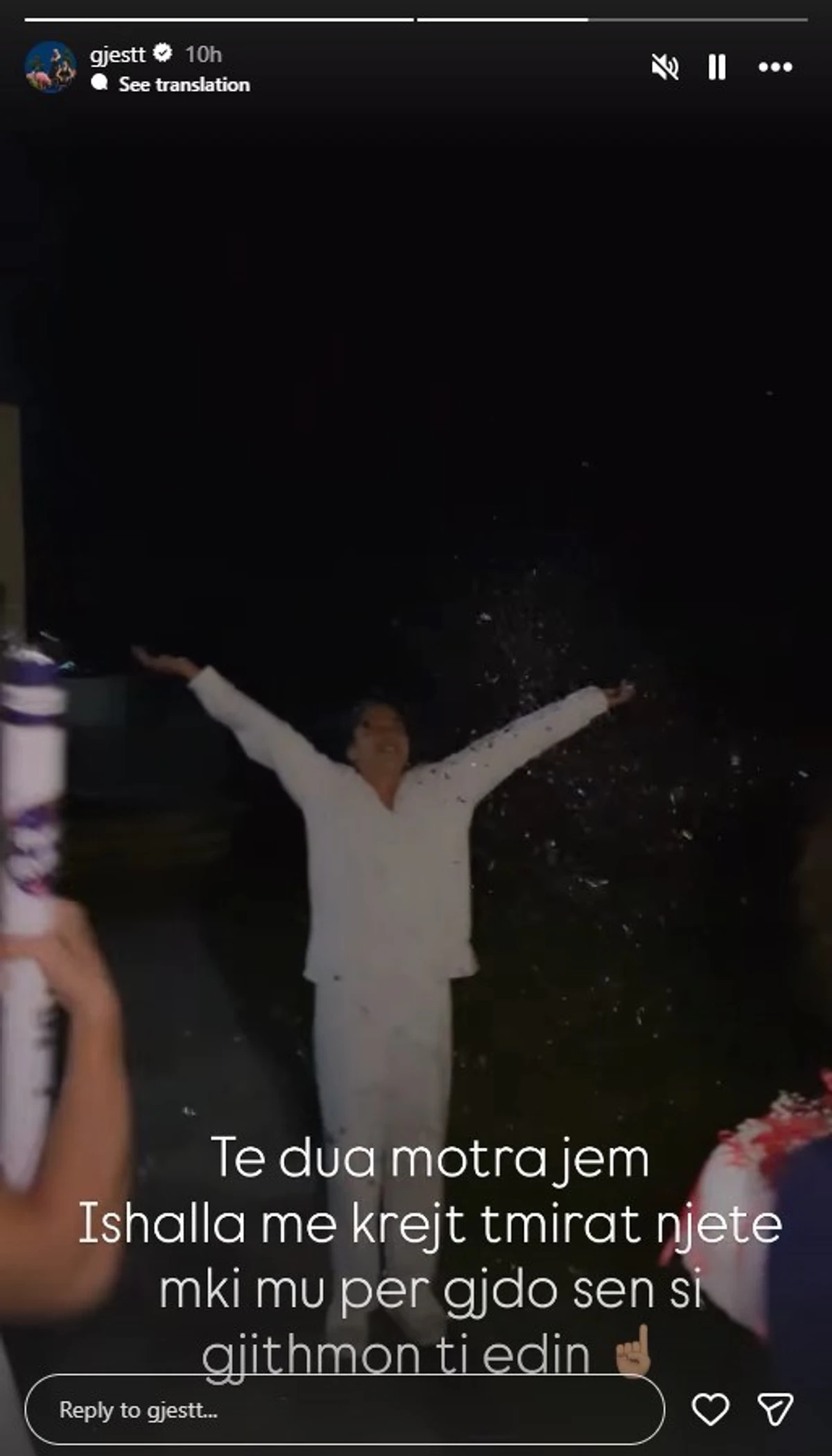 “Të dua, më ke mua për çdo gjë”, Gjesti surprizon 