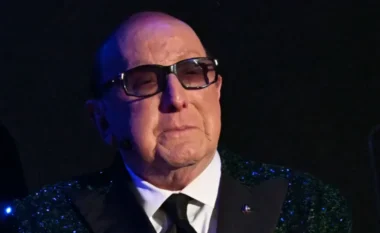 Vdes legjenda e muzikës, Clive Davis