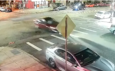 VIDEO/ Aksident i rëndë në New Jersey, makina godet dy gra ndërsa kalonin vijat e bardha, humbin jetën tragjikisht