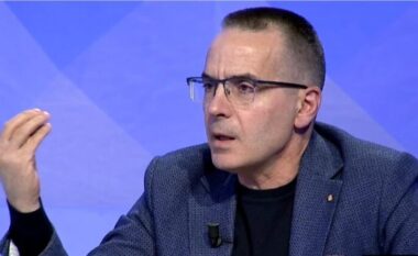 Protesta e mijëra shqiptarëve, Artan Hoxha: Ramës i dështoi propaganda, i dështoi kulaçi me patronazhim, kërbaçi me policim e banditim