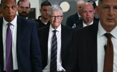 Bill Gates nën akuzë, dëshmon me dyer të mbyllura në Kongres për lidhjet me Jeffrey Epstein