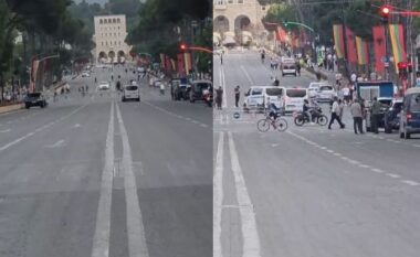Para nisjes së protestës, policia vendos gardh metalik te ura e Lanës/ Ndalohen qytetarët të shkojnë drejt Kryeministrisë