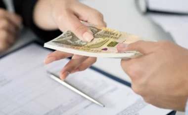 Pagat bruto vjetore/ Shqipëria renditet në fund të listës me 10 mijë euro në vit, sa një e pesta e Europës