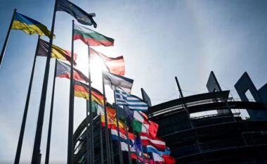 Parlamenti Europian miraton rregullat e reja për kthimin e emigrantëve të paligjshëm, Meloni: Sukses historik për Italinë