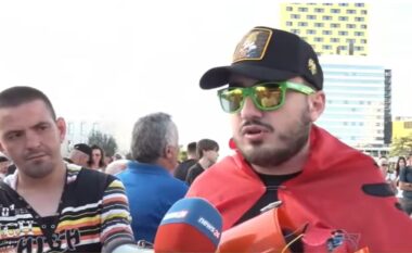 Dita e 15-të e protestave kundër qeverisë, flet njëri prej të rinjve: Kërkoj dorëheqjen e Edi Ramë dhe heqjen e patronazhistëve