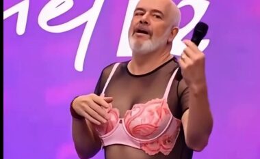 Rama poston videon e tij me minifund, protestuesit shpërthejnë në komentet: Është sëmurë djali? Bëhu gati për te Lali Eri! Dorëheqje, Balluku s’ka lënë apartament pa vjedhur (VIDEO)