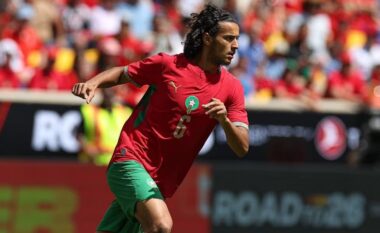 Barcelona futet në garë për Ayyoub Bouaddi, por konkurrenca për talentin e Lille është e ashpër