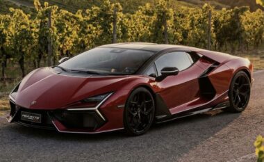 Lamborghini përgatit Revuelto SV, versionin edhe më të fuqishëm të supermakinës hibride