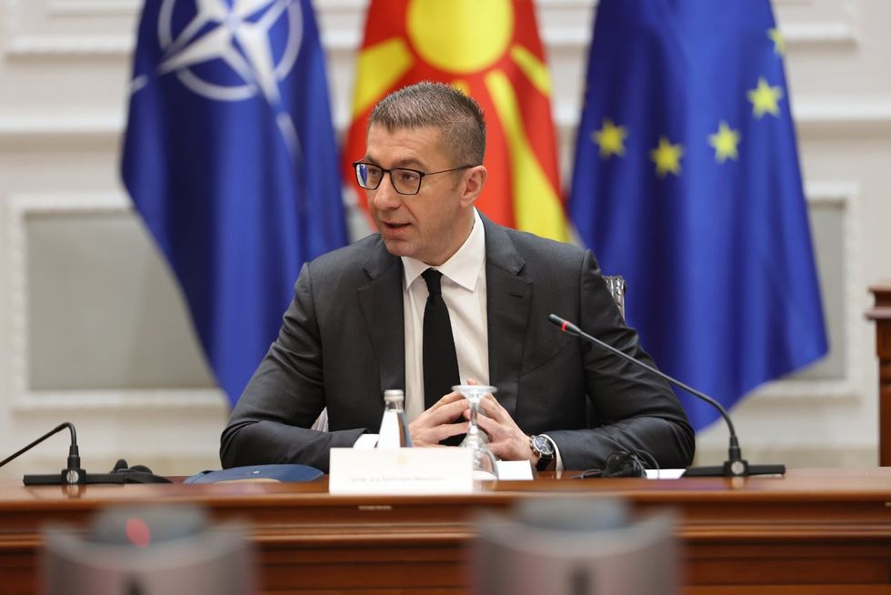 Mickoski  Marrëdhëniet me jashtë do të udhëhiqen nga argumentet  jo nga përulja para faktorit ndërkombëtar