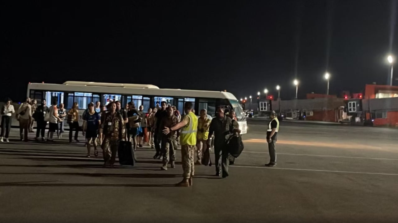 Sulm ndaj aeroportit të Niamey t në Niger  13 viktima mes tyre 11 ushtarë dhe 2 civilë