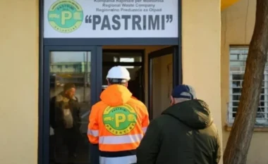 Prokuroria në Prishtinë ngre aktakuzë ndaj ish-drejtuesit të KRM “Pastrimi” dhe një koordinatori për keqpërdorim të detyrës dhe ndikim