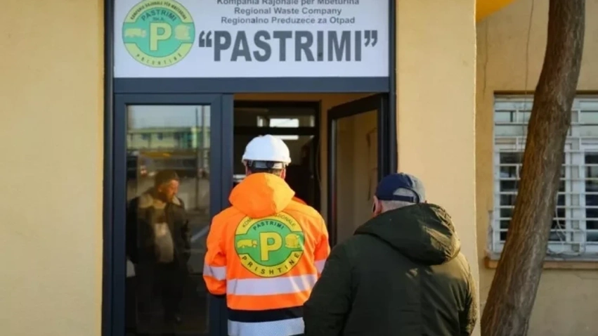 Prokuroria në Prishtinë ngre aktakuzë ndaj ish drejtuesit të KRM  Pastrimi  dhe një koordinatori për keqpërdorim të detyrës dhe ndikim