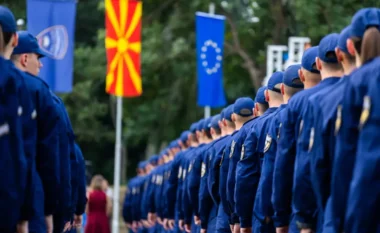 MPB ndryshon rregulloren: policëve u lejohet mjekra e rregullt dhe disa lloje tatuazhesh