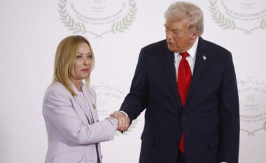 Nga “muaji i mjaltit” te përplasja, çfarë e ftohu raportin mes Trump dhe Melonit
