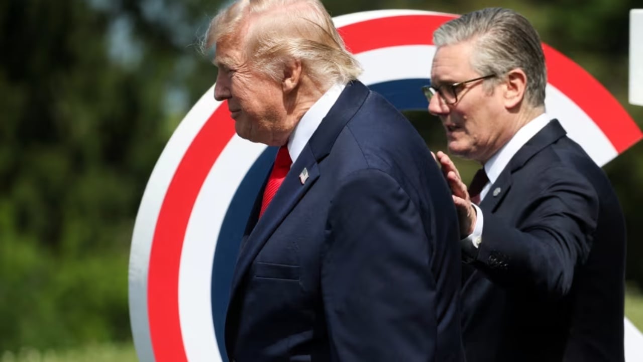 Trump paralajmëron largimin e Starmer  Kryeministri britanik  do të japë dorëheqjen   pas kritikave për emigracionin dhe energjinë