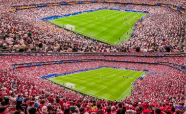 Botërori 2026 po befason me tribuna plot, stadiumet afro kapacitetit maksimal