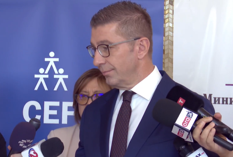 Mickoski  Gjatë kësaj jave pritet të mbyllen bisedimet përfundimtare  u diskutuan edhe lëvizje mes resorëve