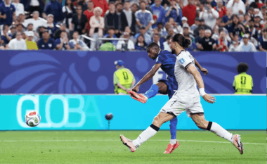 Dembele shpërthen ndaj Irakut dhe nxjerr në pah arsenalin ofensiv të Francës