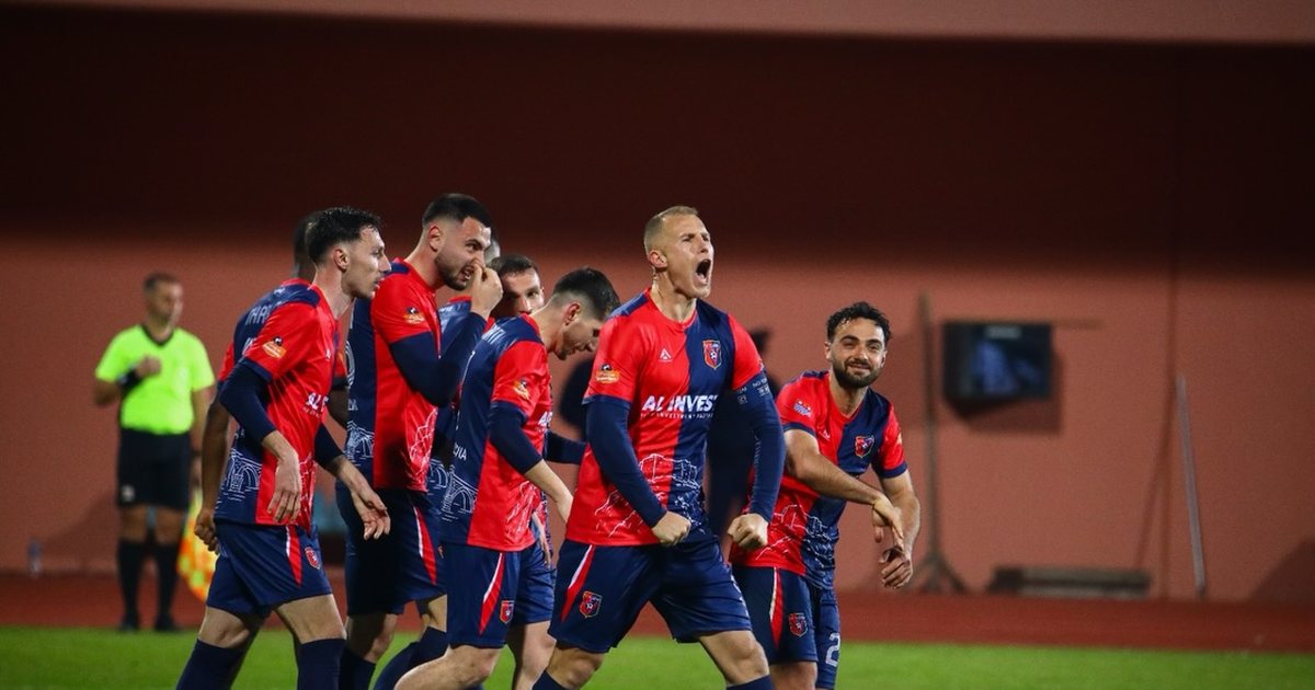 Vllaznia forcon krahun e majtë të prapavijës, Martini merr më shumë zgjidhje para sfidës në Conference League