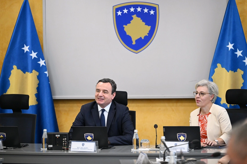 Qeveria në detyrë miraton një sërë vendimesh  nga projektet kapitale te mbështetja me 3 milionë euro për mërgatën