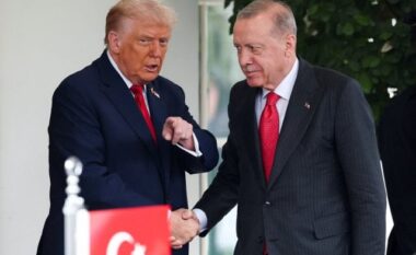 Trump i afrohet Erdoganit, presidenti amerikan paralajmëron pjesëmarrje në samitin e NATO-s: Do të shkoj në Ankara vetëm për të