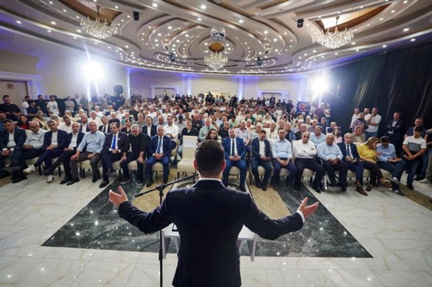 Debat për Abdixhikun në LDK  qytetarët me qëndrime të kundërta për të ardhmen e tij