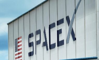 SpaceX nisi pa bujë anijen kozmike Starfall, për të cilën pothuajse askush nuk kishte dijeni