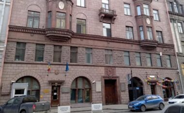 Moska largon konsullin rumun dhe mbyll përfaqësinë në Shën Petersburg pas vendimit të Bukureshtit