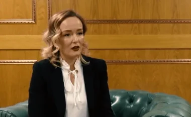 Adriana Matoshi i përgjigjet deklaratave të kundërta të Lumir Abdixhikut