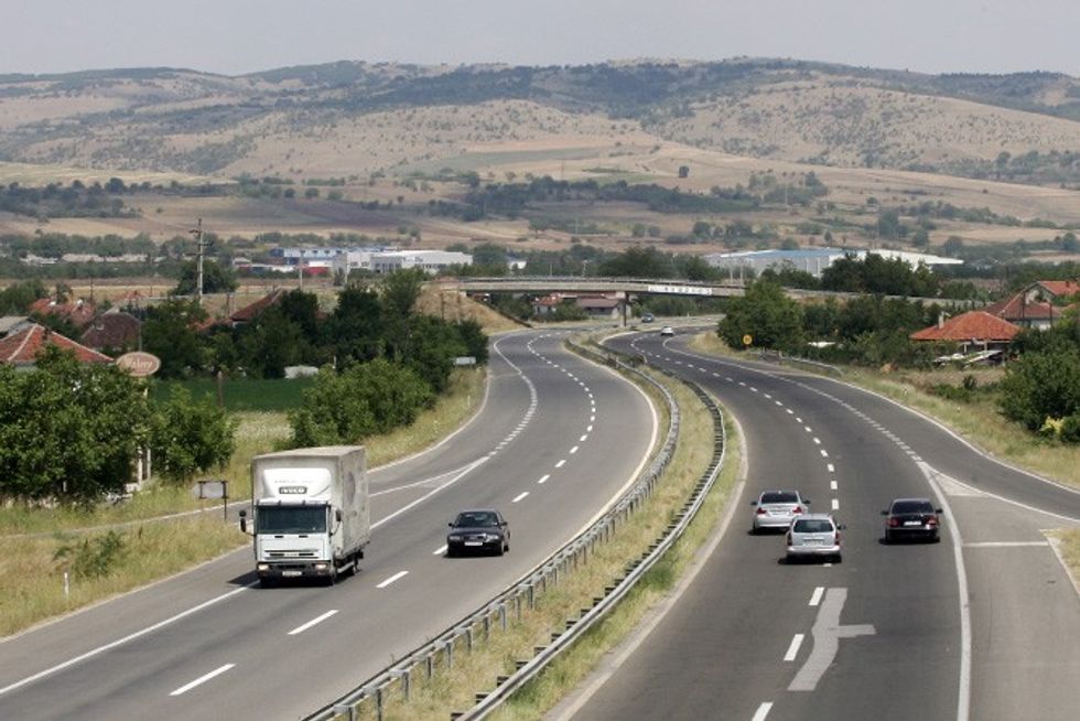 LAMM Reports Smooth Traffic and No Delays at Border Crossings