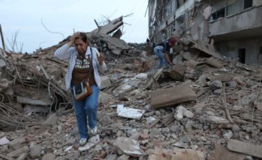 Venezuela në alarm pas dy tërmeteve shkatërruese, kërkimet vazhdojnë mes raportimeve për mbi 50 mijë të zhdukur