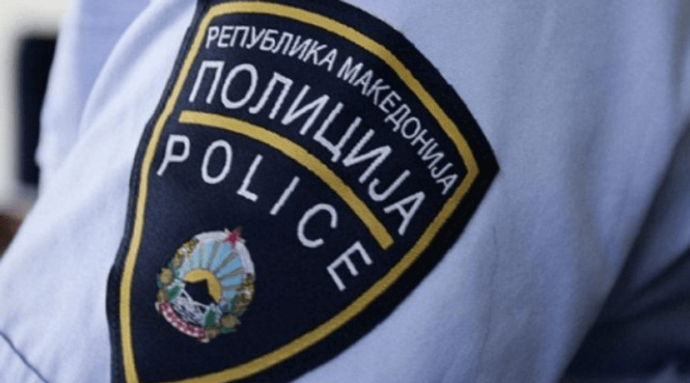 Ndalohen në Koçan 1 848 artikuj me marka tregtare  arrestohet 37 vjeçari që drejtonte pa patentë