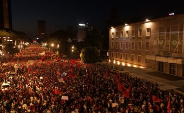 Delegacion i Të Gjelbërve Europianë drejt Shqipërisë për të ndjekur protestat: Do të dëgjojmë qytetarët, jo institucionet