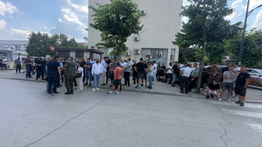 Protest outside the Lipjan Court in support of Bekim Meta  awaiting the decision