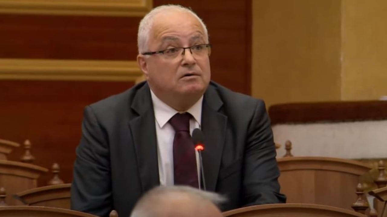Edmond Spaho kundërshton protestën  Po udhëhiqet nga  karrigethyer   Rama i nevojshëm për integrimin në BE