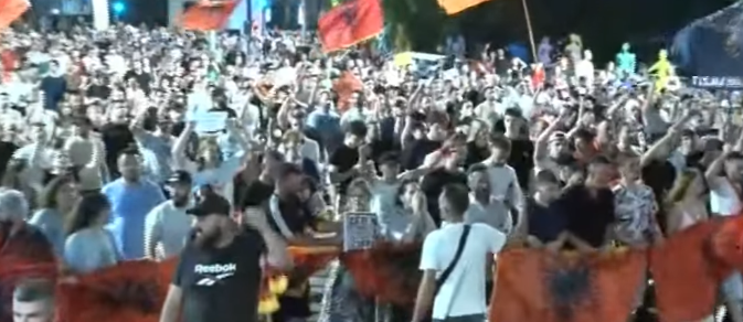 Mbyllet dita e 31 e revoltës qytetare  12 orë protestë kundër Ramës dhe qeverisë  nesër tubimi i 32 të para SPAK