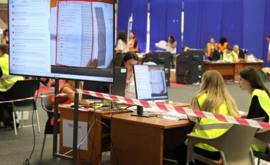 Zgjedhjet në Kosovë/ Numërohen mbi 92% e votave, LVV kryeson bindshëm, ja si ndahen ulëset në Kuvend