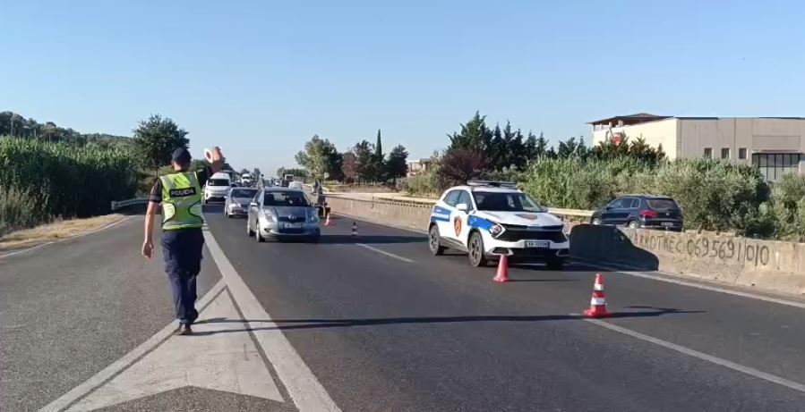 Aksident me vdekje në aksin Lushnje Rrogozhinë  EMRI 