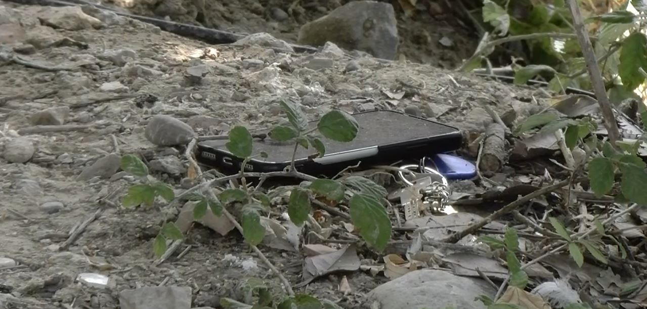 Telefoni dhe çelësat në breg  U mbyt në Liqenin e Thatë  zbardhen detaje nga mbytja e 45 vjeçares  dyshohet se 