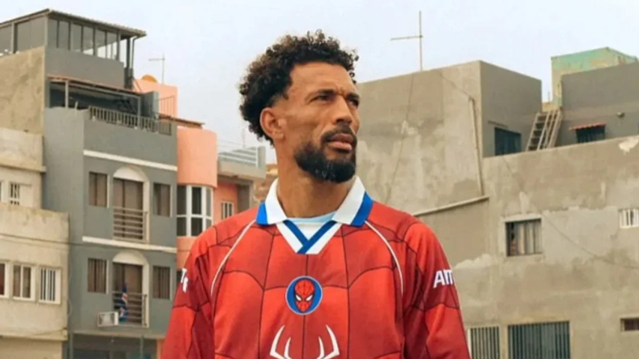 Vozinha bëhet pjesë e botës së  Spider Man    portieri që mahniti Botërorin shfaqet në reklamën e filmit të ri