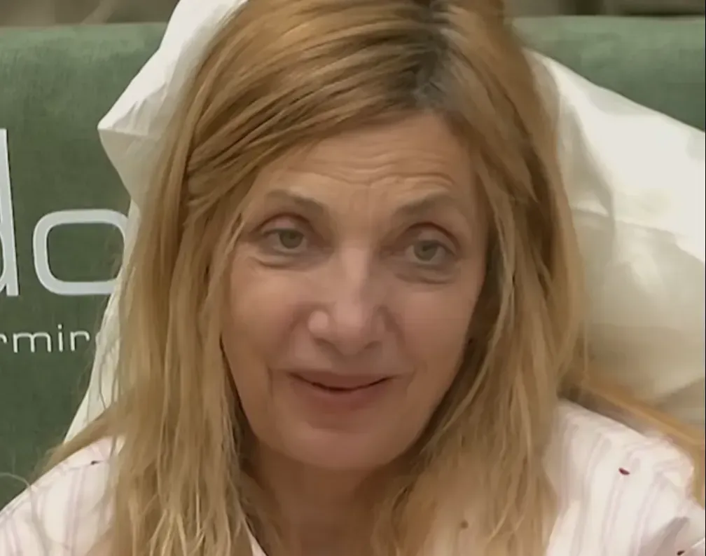 Thirrjet për t u bërë pjesë e protestës  ja si përgjigjet Mimoza Ahmeti