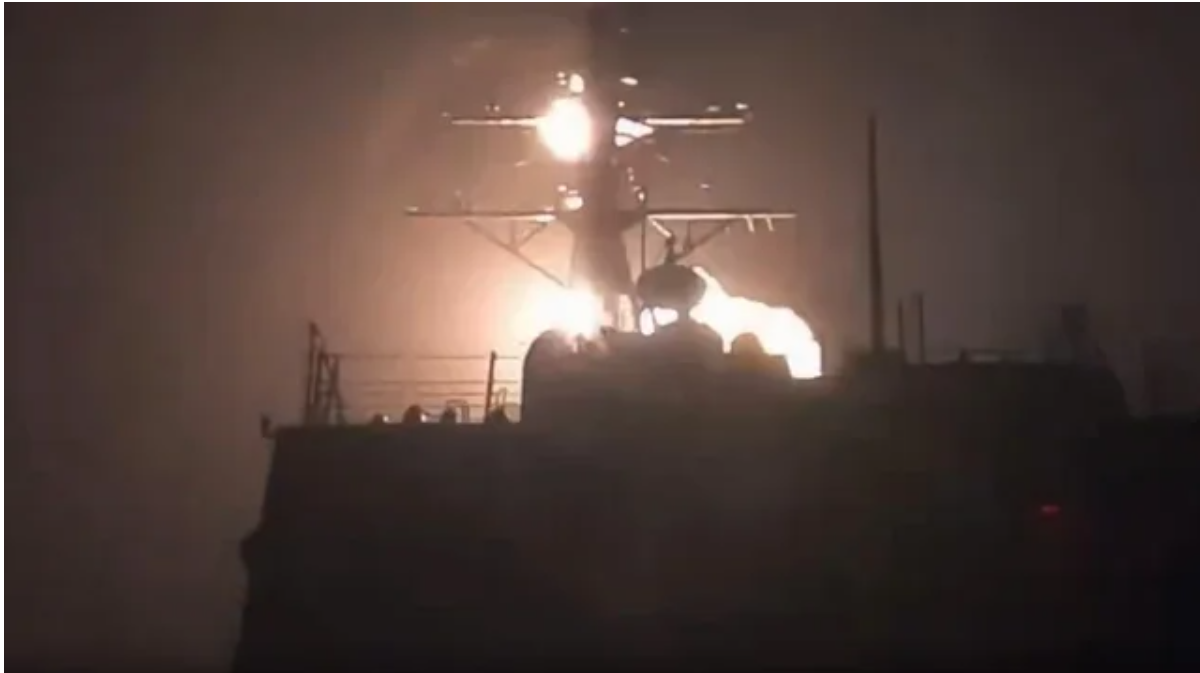 VIDEO  SHBA të bombardojnë Iranin në natën e tetë radhazi  Khamenei  Ata do të mësojnë një mësim të paharrueshëm