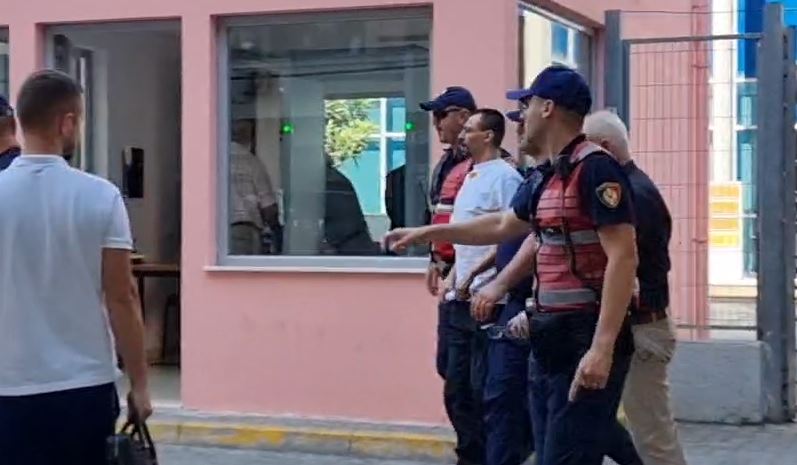 Ilir Selmani paraqitet në GJKKO nën masa të forta sigurie  SPAK kërkon të mbetet në fuqi dënimi me 28 vite burg