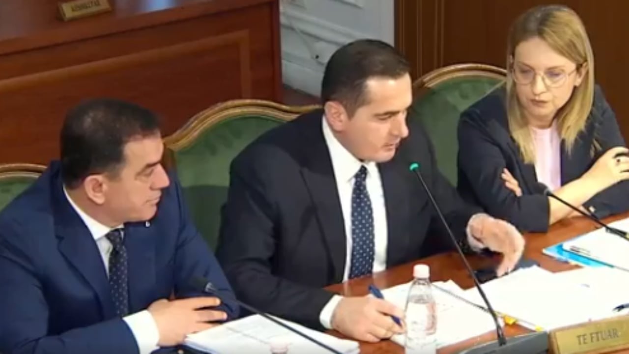 Klodian Braho në Komisionin e Ligjeve  Dosja e  21 Janarit  mbetet nën hetim