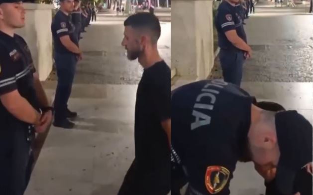 Pas lirimit nga qelia  Niko Qarkaj puth duart e policëve dhe përqafohet prej tyre