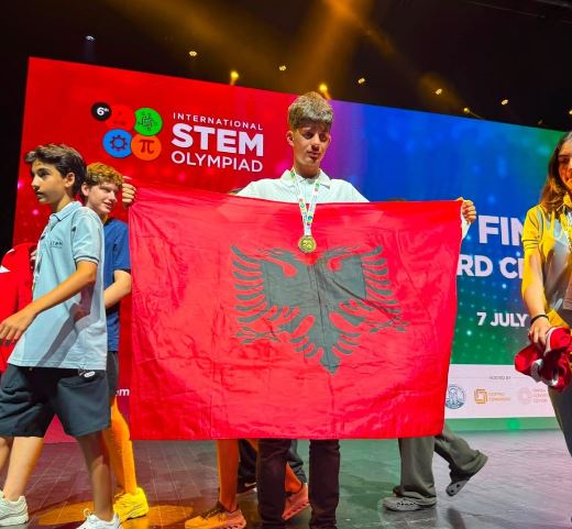 15 vjeçari nga Cërriku rrëmben medaljen e artë në Olimpiadën Ndërkombëtare STEM