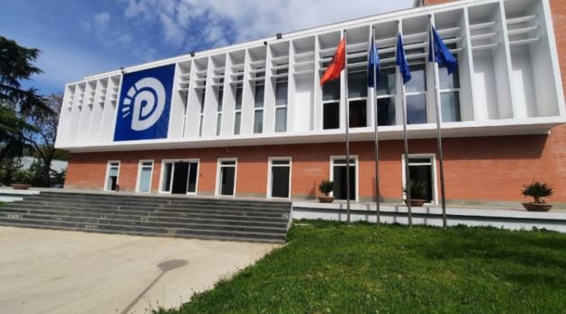 keshilli-kombetar-i-pd-se-mblidhet-me-15-korrik-publikohet-njoftimi-i-kryetares-se-re-julia-emiri