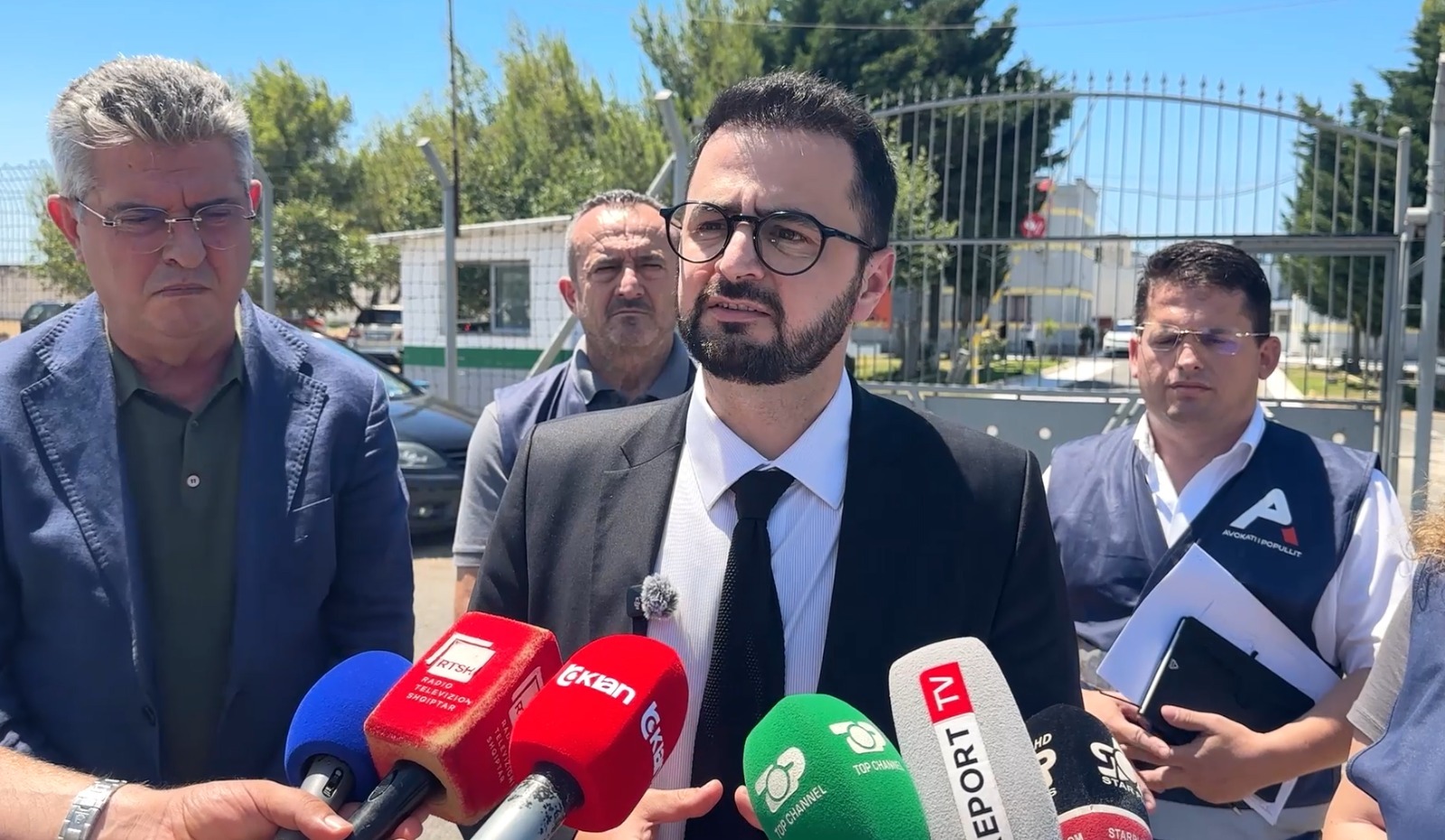Burgu i Shënkollit në kushte poshtëruese  Avokati i Popullit  Ky vend duhet të ishte spital  jo burg me dy psikiatër